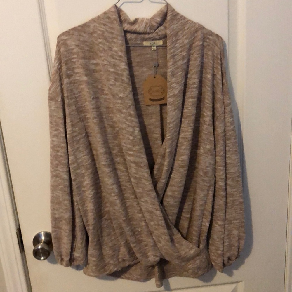 Kori Wrap Top